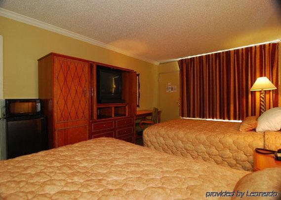 Elev8 Conroe