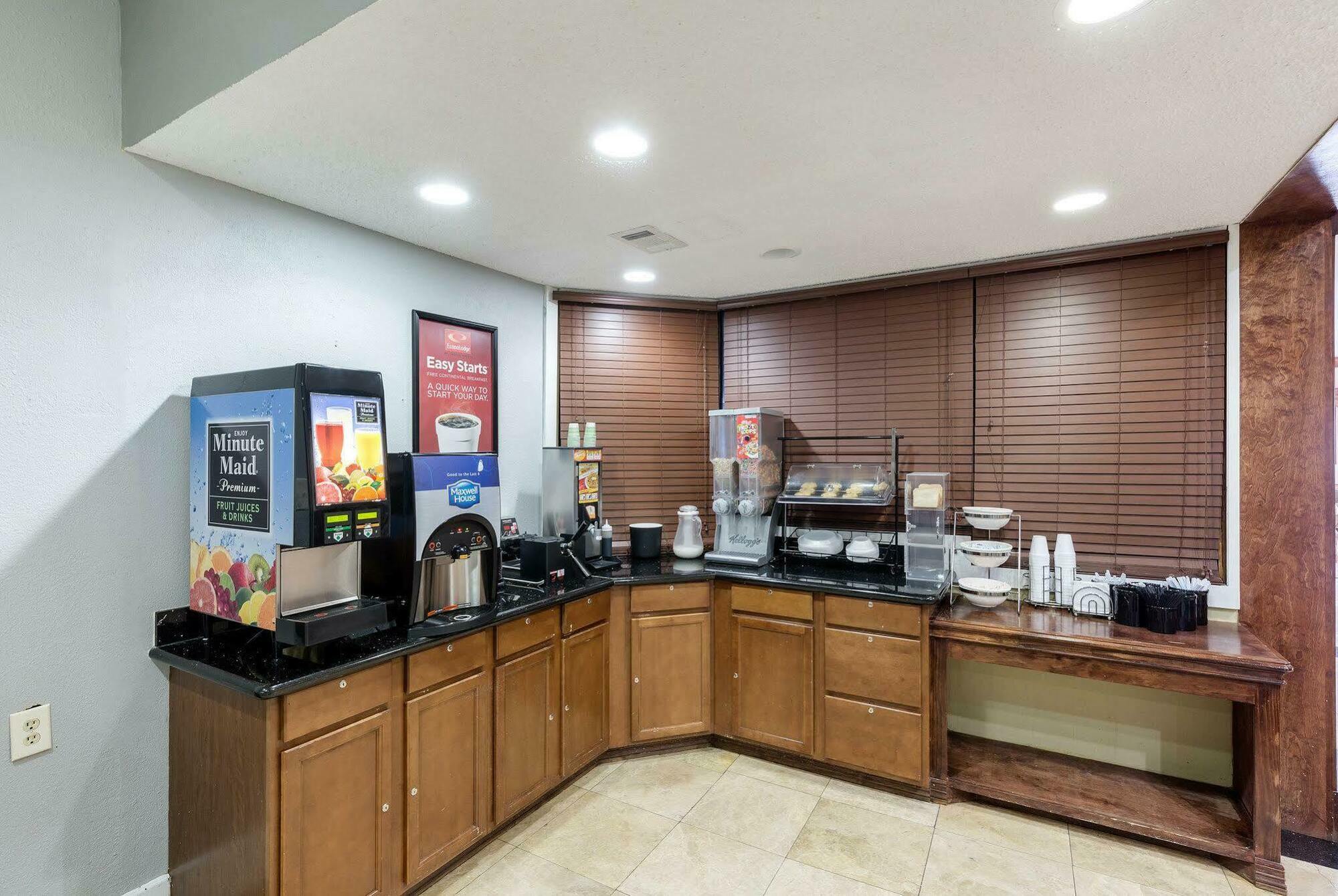 Elev8 Hotel Conroe